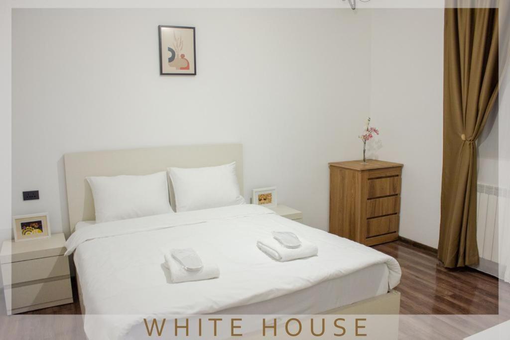 White House Villa Tbilisi Eksteriør bilde