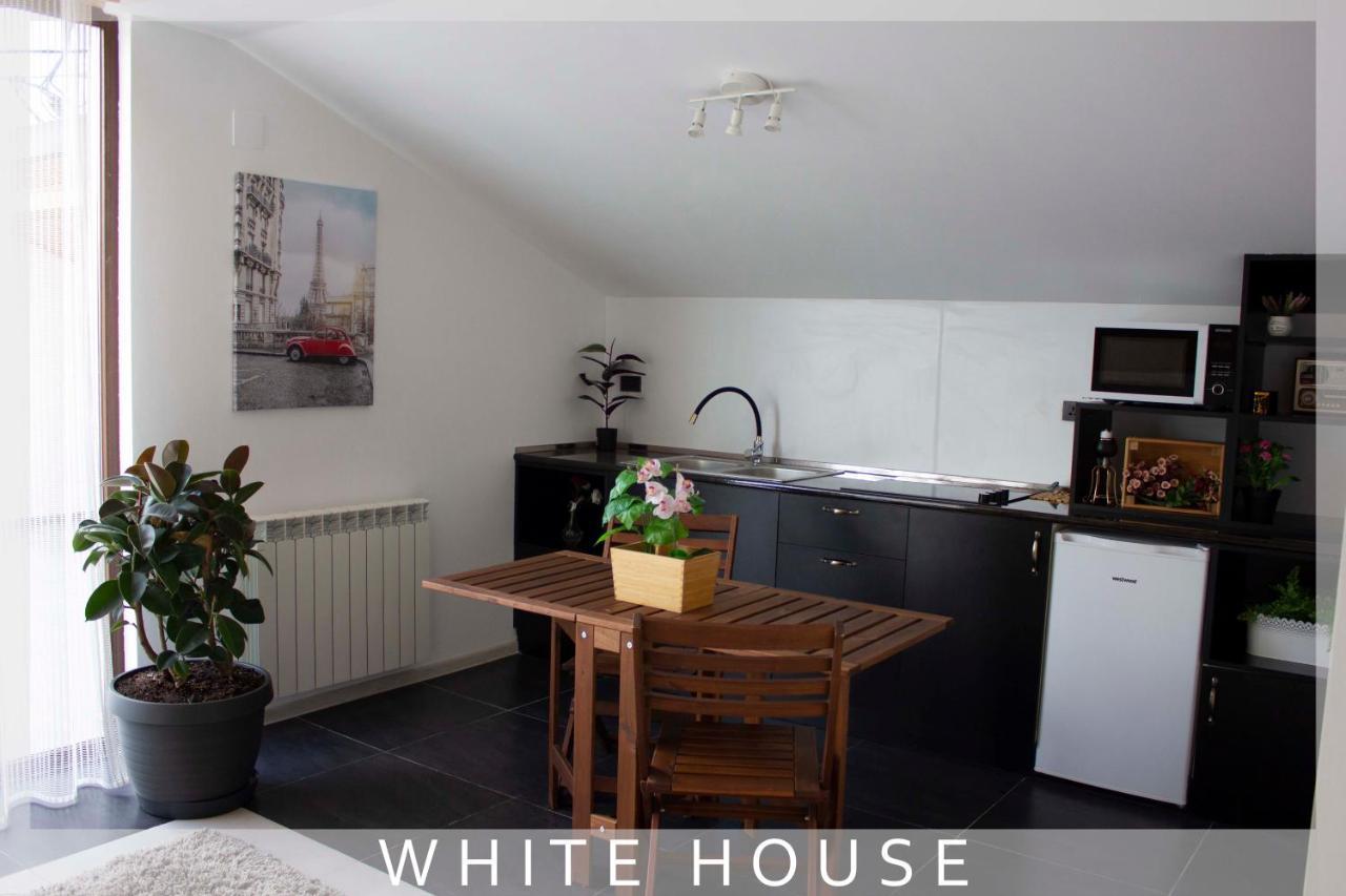White House Villa Tbilisi Eksteriør bilde