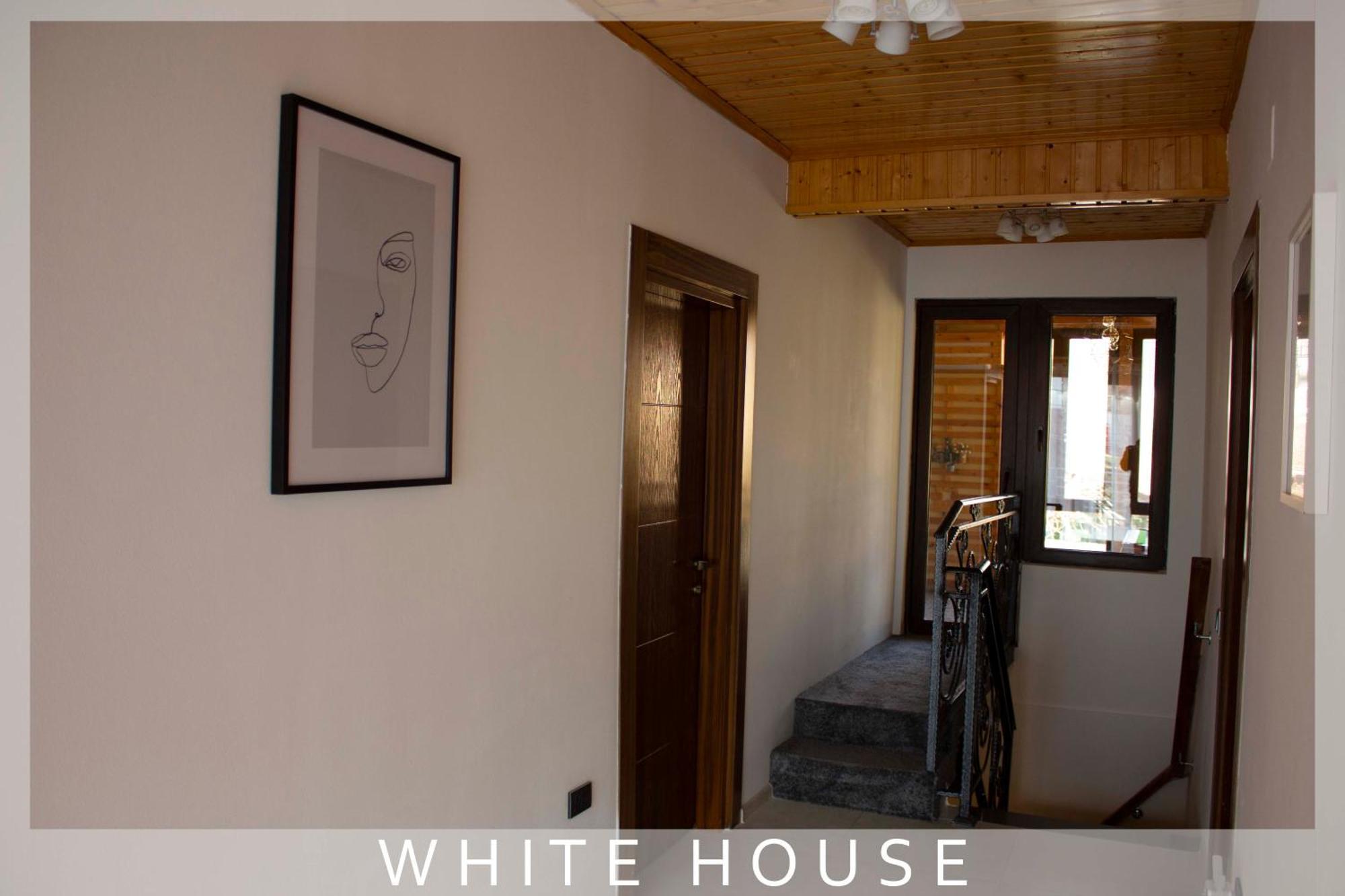 White House Villa Tbilisi Eksteriør bilde